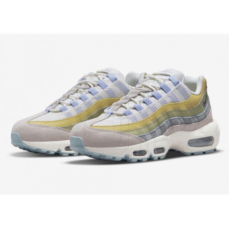 2. Nike Air Max 95 TM W DR7867-100
