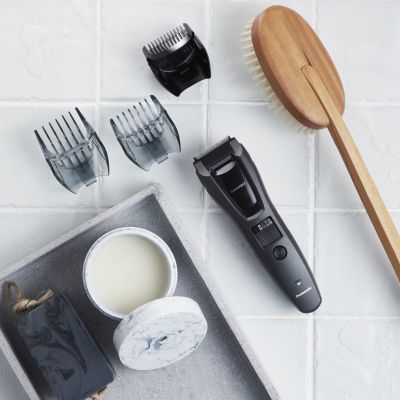 6. Panasonic ER-GB62-H503 Hair Trimmer Black 39 Nickel-Metal Hydride (NiMH)