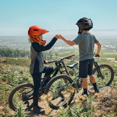 8. Wozinsky Kids' Full Face Bike Helmet with USB Rear Light S - Red and Yellow