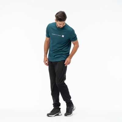 9. Men's DERAVIC Trousers