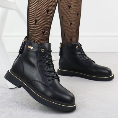 6. Women's leather ankle boots, black, Goe SS2N4101