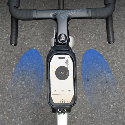 7. Wozinsky bicycle bag for the frame, armored, with a phone pocket, 1.7 l - black