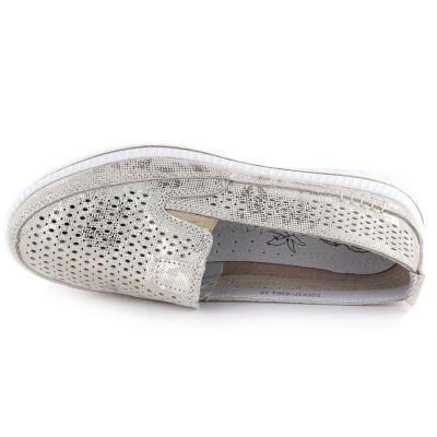 3. Women's leather openwork shoes in gold Jezzi 5364