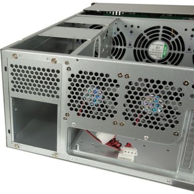 14. Inter-Tech 4U-4724 HDD Enclosure Gray 2.5/3.5"