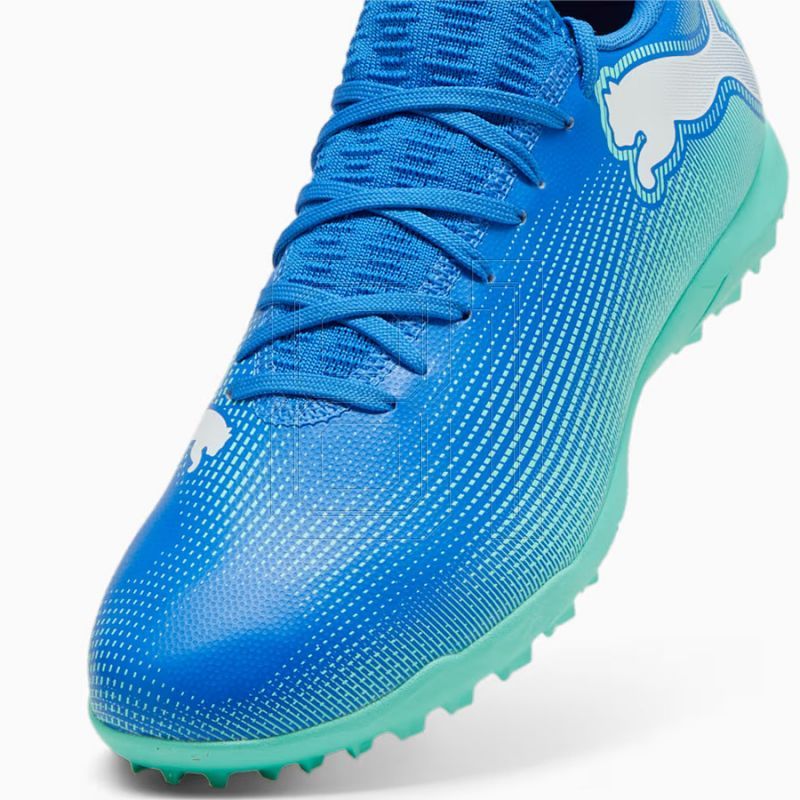 5. Puma Future 7 Play TT M 107943 01 shoes