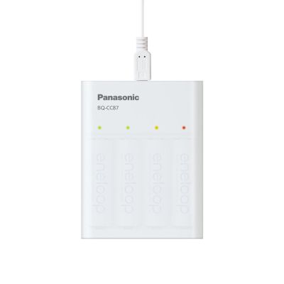 2. PANASONIC SMARTPLUS USB CHARGER + 4 x AA ENELOOP 2000 mAh