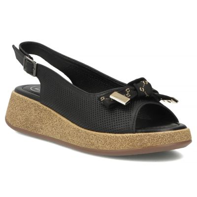 Women's leather wedge sandals with openwork black Filippo DS7582