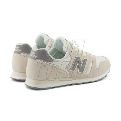 5. New Balance unisex sports shoes WL373OL2