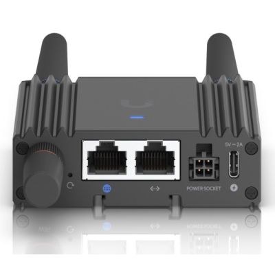 16. Ubiquiti UMR-Ultra LTE WiFi 4 router