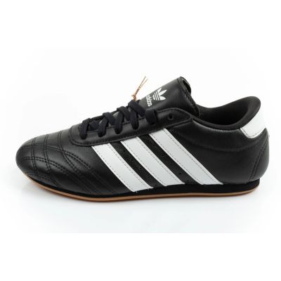 2. Adidas women's sports shoes Taekwondo Lace black fashionable leather