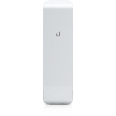 16. UISP Wireless airMAX 2.4 GHz Ubiquiti airMAX NanoStation M2