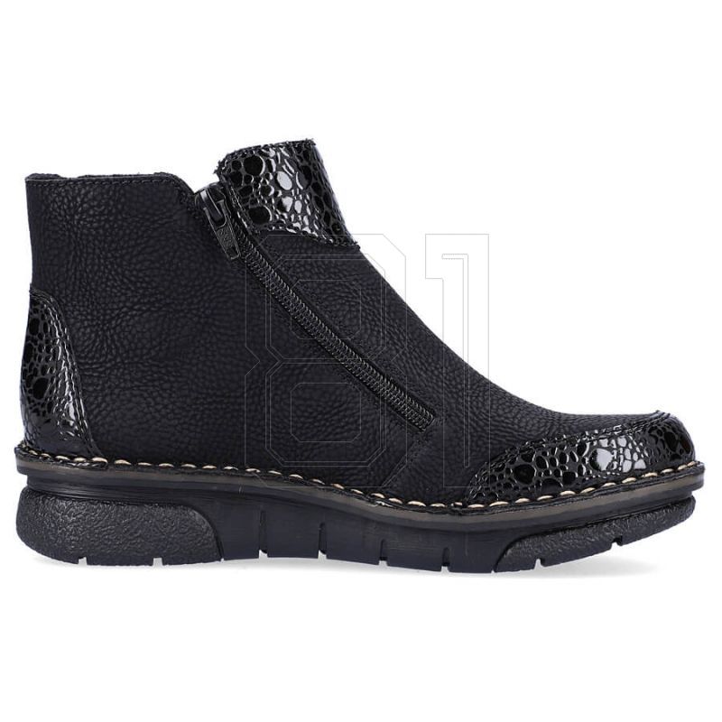 9. Comfortable boots with insulated Rieker W RKR555 zippers