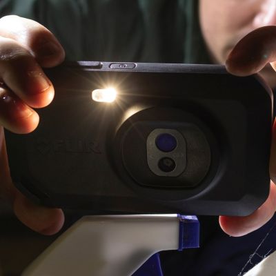 11. FLIR THERMAL IMAGING CAMERA WITH MSX WI-FI IMAGE ENHANCEMENT TECHNOLOGY AND CLOUD CONNECTIVITY, 128X96PX, UP TO 300STC, FOV 53.6ST, C3-X