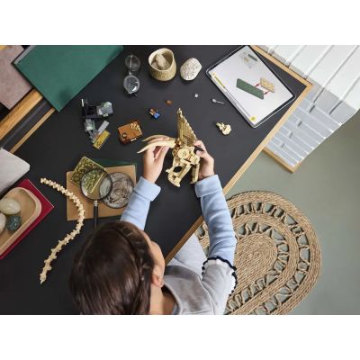 7. LEGO JURASSIC WORLD 76969 Dinosaur Skeletons: Triceratops Skull