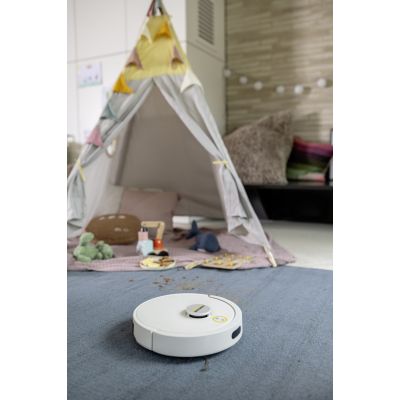 13. KARCHER RVC 3 cleaning robot