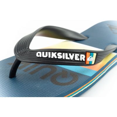 6. Quiksilver Molokai children's flip-flops, fashionable and comfortable for the beach