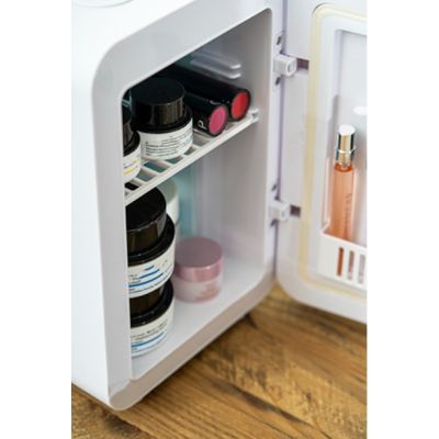 26. Mini fridge with mirror ADLER AD 8085