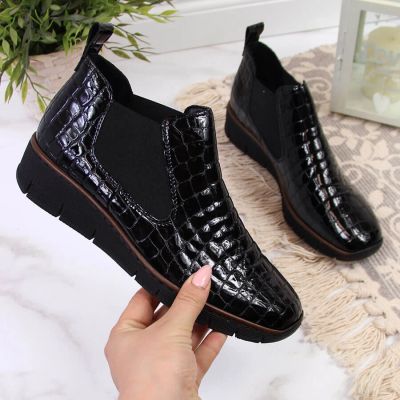 50. Rieker W R474 snakeskin leather ankle boots black
