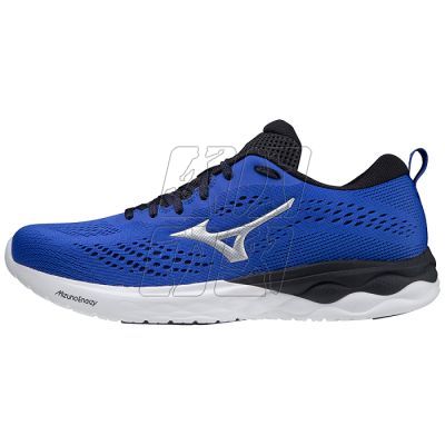 3. Mizuno Wave Revolt M J1GC218104 shoes