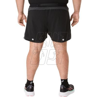 3. Asics Road 5IN Short M 2011D247-001 shorts