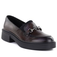 Women's leather loafers with thick soles, burgundy Vinceza 39985