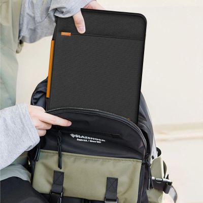 15. Tech-Protect Defender RS Laptop Bag 15-16 - Black