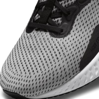11. Nike React Miler 3 M DD0490-101 shoe