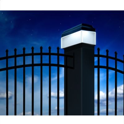 15. GREENBLUE SOLAR LAMP FOR A POST 100*100 - ENVELOPE CANOPY GB128