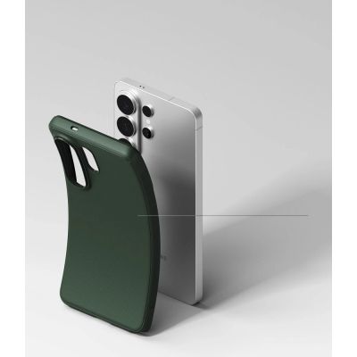 5. Ringke Onyx Case for Samsung Galaxy S26 Ultra - Green