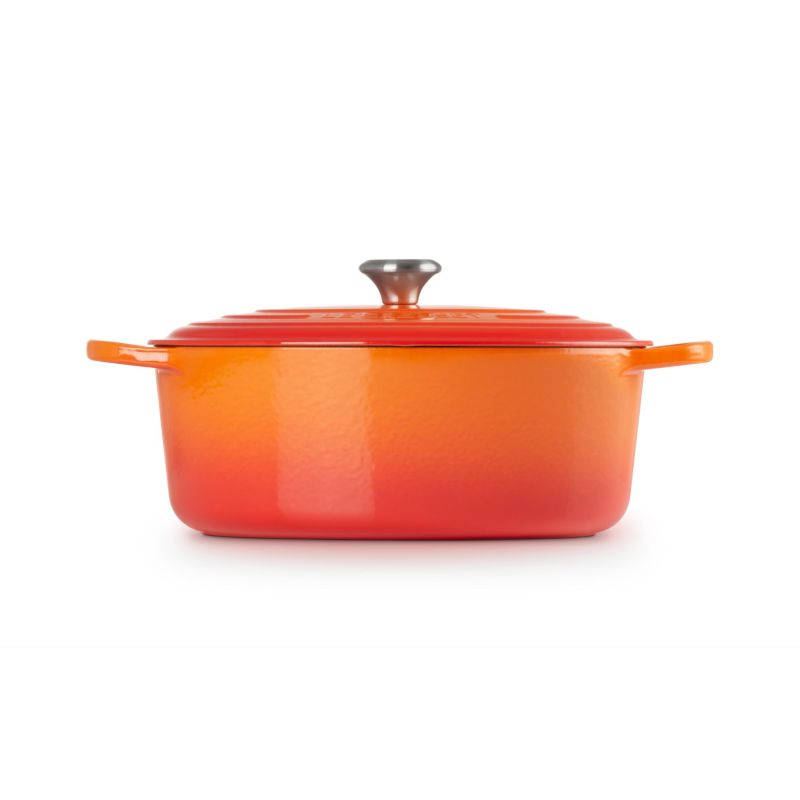 3. Le Creuset Signature Roaster Oval 33cm Red