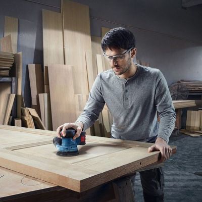 7. BOSCH Random Orbit Sander 125mm GEX 185-LI SOLO