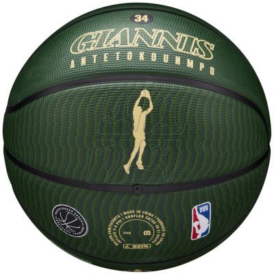 2. Basketball ball Wilson NBA Player Icon Giannis Antetokounmpo WZ4006201XB