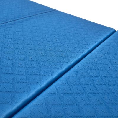 6. Reebok 11050BL Yoga Mat