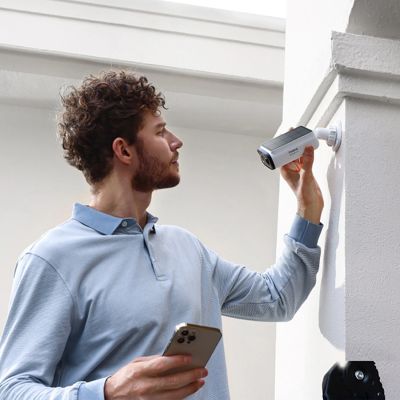 8. Baseus Security S1 Lite 2K Outdoor Camera - White
