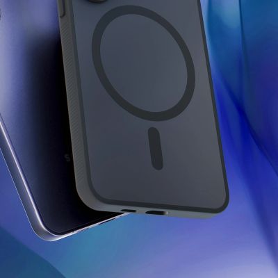 11. 3mk Smoke MagCase for iPhone 17 Pro Max - Black Semi-Transparent