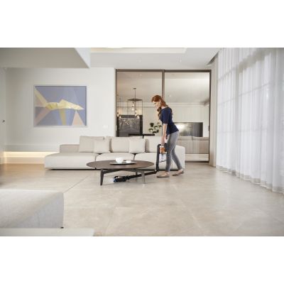 19. SHARK VACUUM CLEANER IZ300EU