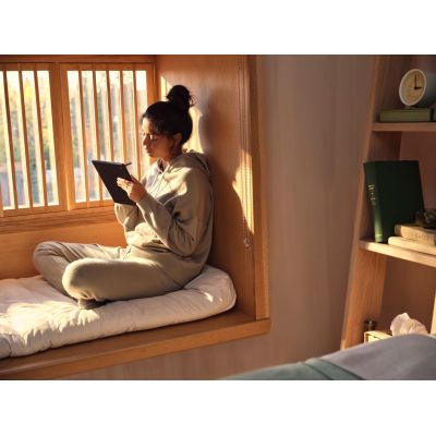 9. Kobo Elipsa 2E 10.3" 32GB Wi-Fi Black Ebook Reader
