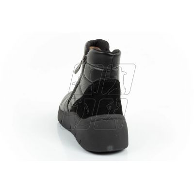 5. Scholl Aprica W F302351004 Winter Boots