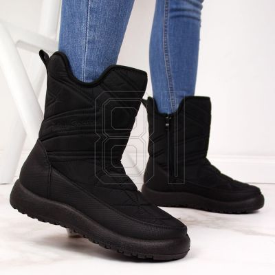 9. Waterproof snow boots NEWS W EVE309A black