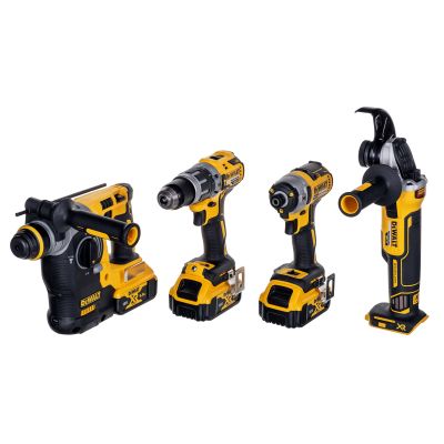21. 18V DCK422P3 DEWALT Combo Kit