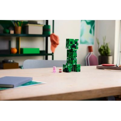 22. LEGO Minecraft 21276 Creeper