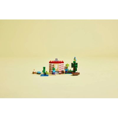 20. LEGO Minecraft 21275 TNT Jungle House