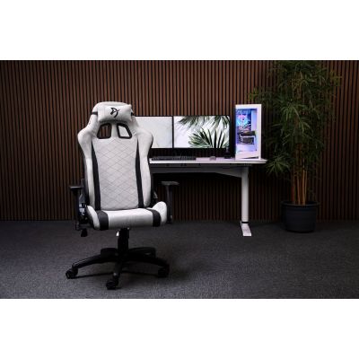 7. Arozzi Soft Fabric | Gaming Chair | Avanti SoftFabric | Light Pilkas Console Gaming Chair Upholstered Seat