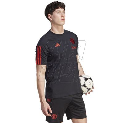 3. T-shirt adidas Manchester United TR Tee M IA8489