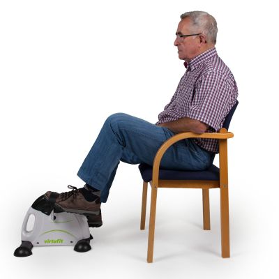 24. VIRTUFIT V3 CHAIR BIKE / CYCLE TRAINER WITH HANDLE AND COMPUTER