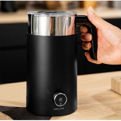 3. ZWILLING Enfinigy Milk Frother – Black