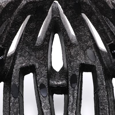 6. Wozinsky MTB Bike Helmet with Removable Visor and Rear USB Light M - Black