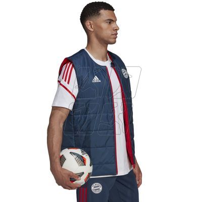 3. Adidas Bayern Pad Vest M HG1132