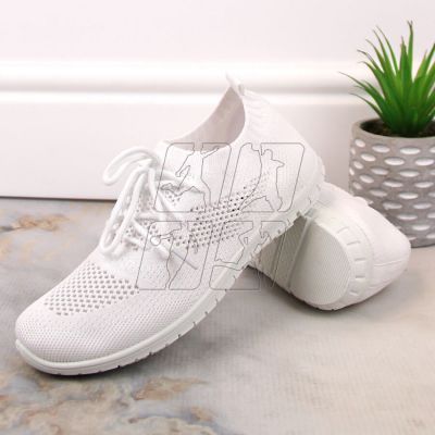 11. Slip on News sports shoes W EVE211C white