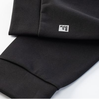 8. Ervon M trousers